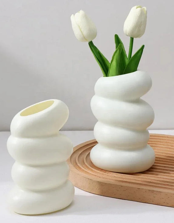 1PC Plastic Spiral White Vase Nordic Creative Flower Arrangement Container for Kitchen Living Bedroom Home Decoration Ornament